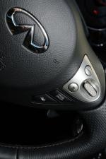 Infiniti FX50 2009 года